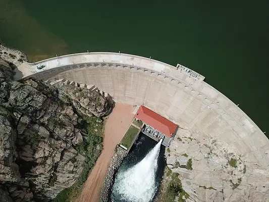 Recogida y tratamiento de aguas. Evaluación de impacto ambiental en proyectos hídricos