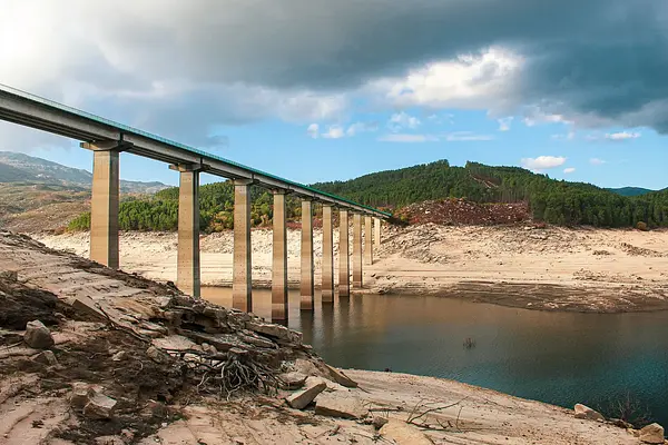 Contribución solar para agua caliente sanitaria y piscinas