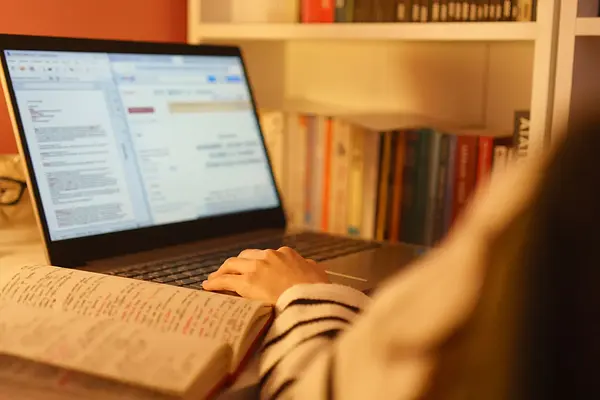 Identificar brechas en la competencia digital