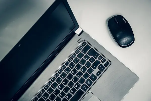 Servicios de comunicaciones multimedia