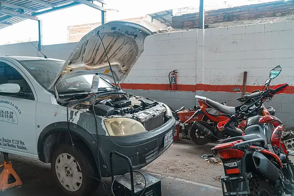 Prl, seguridad y medioambiente y medioambientales en mantenimiento de vehículos
