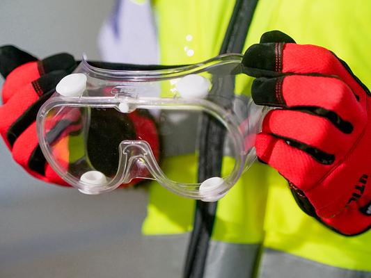 Prevención de riesgos laborales en el sector químico_Criteria