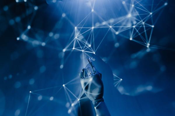 Asistentes de IA personalizados: automatización en la nube y en local_A